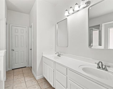 1908 Hopkins Drive - Photo Thumbnail 20