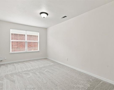 1908 Hopkins Drive - Photo Thumbnail 23