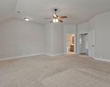 1217 Snowbird Drive - Photo Thumbnail 15