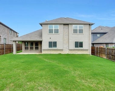 1217 Snowbird Drive - Photo Thumbnail 3