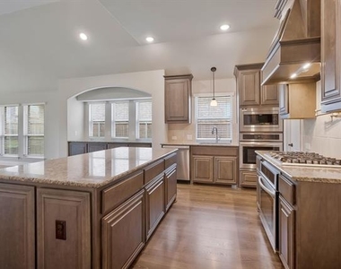 1217 Snowbird Drive - Photo Thumbnail 11