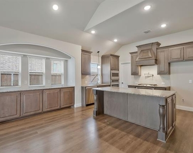 1217 Snowbird Drive - Photo Thumbnail 8
