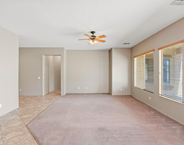 18185 W Rimrock Street - Photo Thumbnail 9