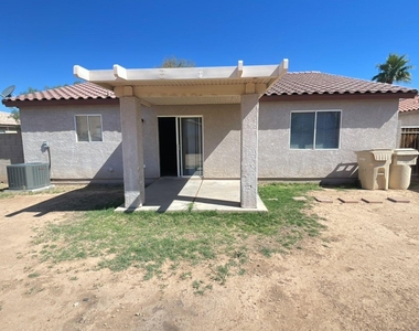 7381 W Palo Verde Drive - Photo Thumbnail 12