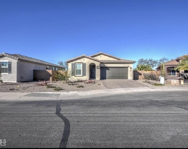 1266 E Kingman Street - Photo Thumbnail 4