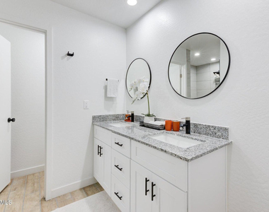 1821 W Hadley Street - Photo Thumbnail 19