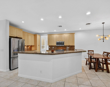 4795 S Classical Boulevard - Photo Thumbnail 21