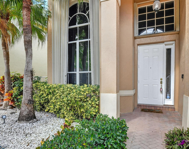 4795 S Classical Boulevard - Photo Thumbnail 3
