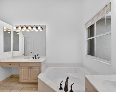 4795 S Classical Boulevard - Photo Thumbnail 32