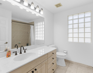 4795 S Classical Boulevard - Photo Thumbnail 45