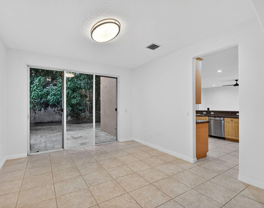 4795 S Classical Boulevard - Photo Thumbnail 9