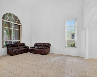 4795 S Classical Boulevard - Photo Thumbnail 5