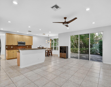 4795 S Classical Boulevard - Photo Thumbnail 20