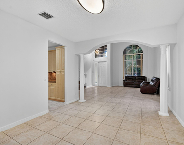 4795 S Classical Boulevard - Photo Thumbnail 10