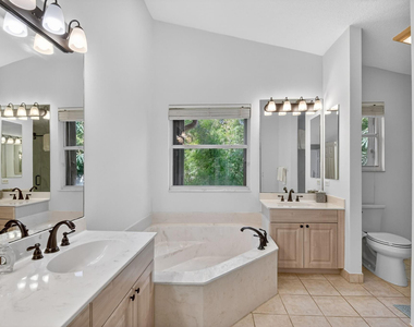 4795 S Classical Boulevard - Photo Thumbnail 31
