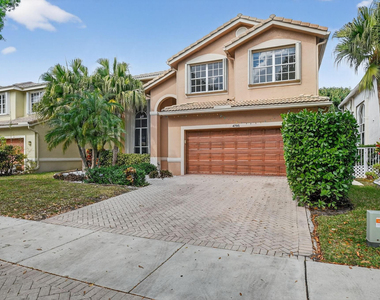 4795 S Classical Boulevard - Photo Thumbnail 2