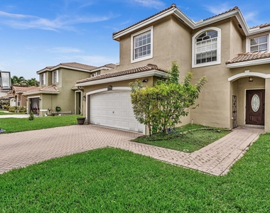 7145 Crescent Creek Place - Photo Thumbnail 4