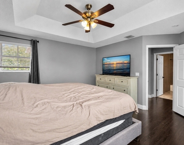 7145 Crescent Creek Place - Photo Thumbnail 44