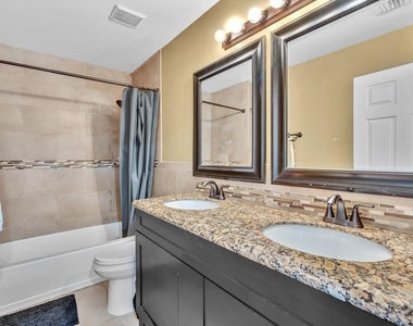 7145 Crescent Creek Place - Photo Thumbnail 42