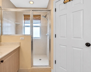 7145 Crescent Creek Place - Photo Thumbnail 48