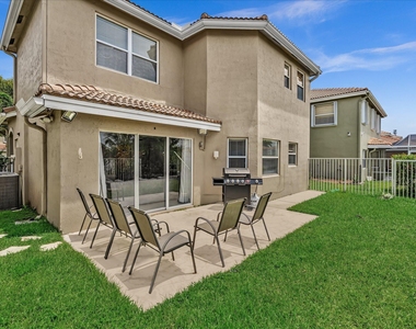 7145 Crescent Creek Place - Photo Thumbnail 19