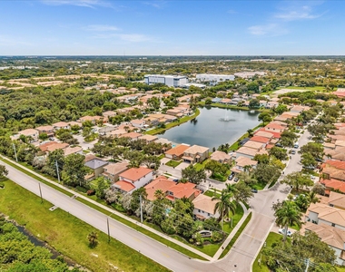 7145 Crescent Creek Place - Photo Thumbnail 56
