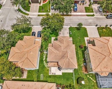 7145 Crescent Creek Place - Photo Thumbnail 51