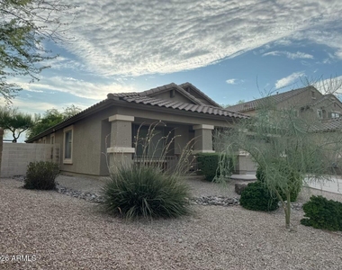 28804 N Broken Shale Drive - Photo Thumbnail 5