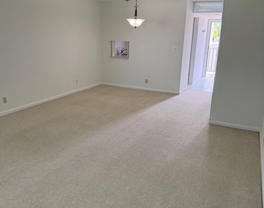 4465 Luxemburg Court - Photo Thumbnail 3