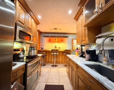 61 Nw 110th Avenue - Photo Thumbnail 9