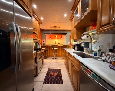 61 Nw 110th Avenue - Photo Thumbnail 15