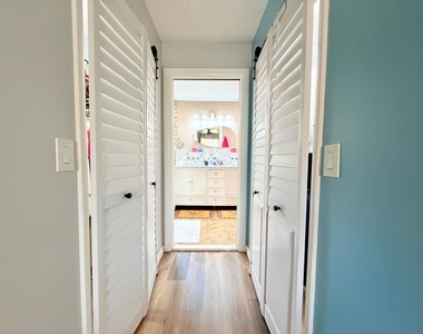61 Nw 110th Avenue - Photo Thumbnail 61