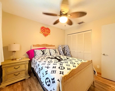 61 Nw 110th Avenue - Photo Thumbnail 42