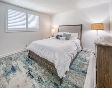 2565 S Ocean Boulevard - Photo Thumbnail 8