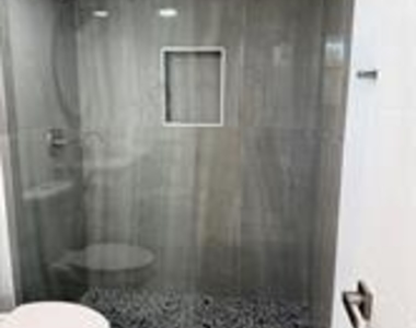 111 Royal Park Drive - Photo Thumbnail 6
