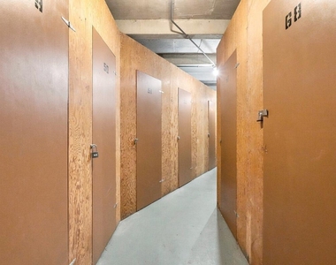 877 Ne 195th Street - Photo Thumbnail 63