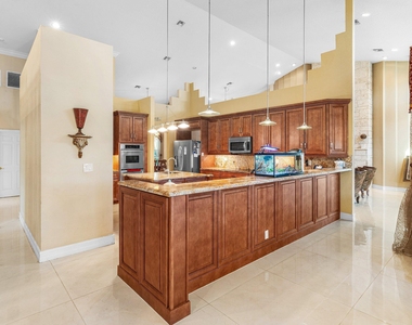 1845 Eagle Trace Boulevard - Photo Thumbnail 13