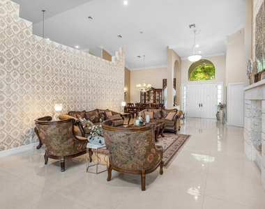 1845 Eagle Trace Boulevard - Photo Thumbnail 7