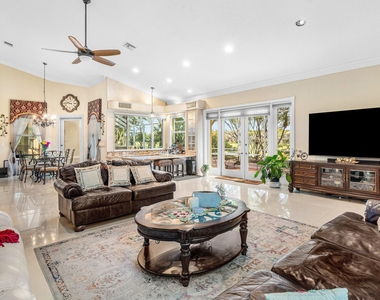 1845 Eagle Trace Boulevard - Photo Thumbnail 10