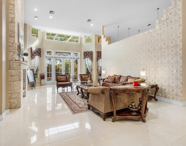 1845 Eagle Trace Boulevard - Photo Thumbnail 6