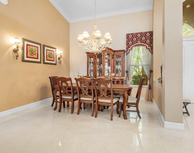 1845 Eagle Trace Boulevard - Photo Thumbnail 17