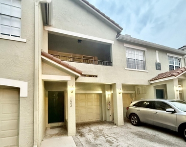 1602 Belmont Place - Photo Thumbnail 5