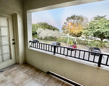 1602 Belmont Place - Photo Thumbnail 13