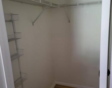1825 Se Bowie Street - Photo Thumbnail 6