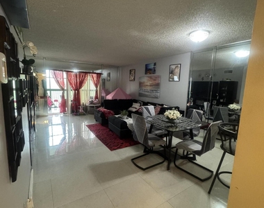 6575 W Oakland Park Boulevard - Photo Thumbnail 5
