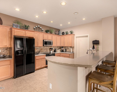 20750 N 87th Street - Photo Thumbnail 8