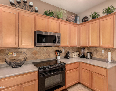 20750 N 87th Street - Photo Thumbnail 7