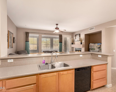 20750 N 87th Street - Photo Thumbnail 6