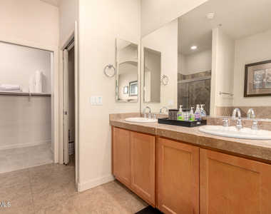 20750 N 87th Street - Photo Thumbnail 13