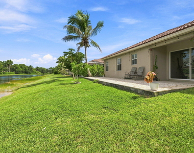 1590 Orion Lane - Photo Thumbnail 13